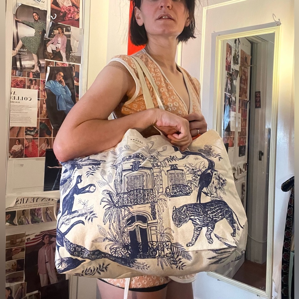 Sezane Cream Canvas Tote with Navy Animal & Architectural Print - Picture 3 of 6